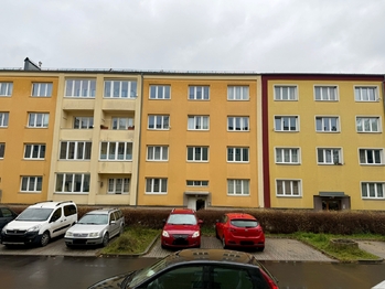 Prodej bytu 2+1 v osobním vlastnictví 58 m², Nová Role