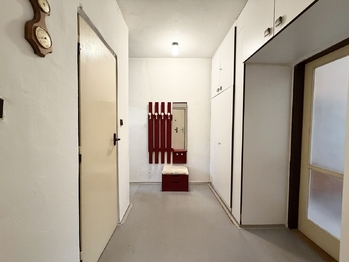 Prodej bytu 2+1 v osobním vlastnictví 58 m², Nová Role