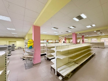Prodej obchodních prostor 467 m², Bílina