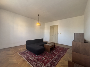Prodej bytu 4+1 v osobním vlastnictví 154 m², Znojmo