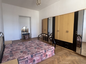Prodej bytu 4+1 v osobním vlastnictví 154 m², Znojmo