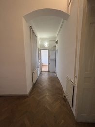 Prodej bytu 4+1 v osobním vlastnictví 154 m², Znojmo