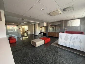Pronájem obchodních prostor 198 m², Příbram
