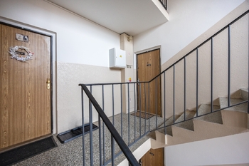 Prodej bytu 3+1 v osobním vlastnictví 68 m², Praha 5 - Zličín