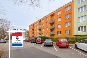 Prodej bytu 3+1 v osobním vlastnictví 68 m², Praha 5 - Zličín