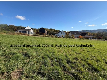 Prodej pozemku 700 m², Rožnov pod Radhoštěm