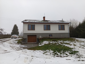 Pronájem domu 100 m², Štíty