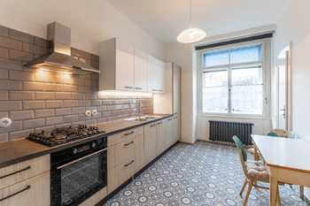 Kuchyně - Pronájem bytu 3+kk v osobním vlastnictví 56 m², Praha 6 - Bubeneč