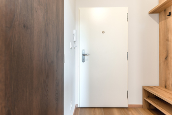 Pronájem bytu 1+kk v osobním vlastnictví 27 m², Praha 8 - Libeň