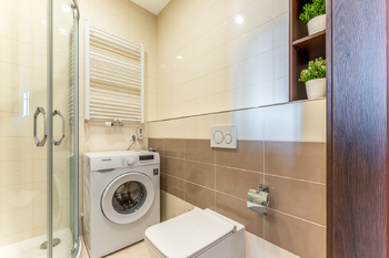 Pronájem bytu 1+kk v osobním vlastnictví 27 m², Praha 8 - Libeň