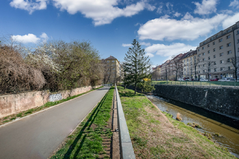 Pronájem bytu 1+kk v osobním vlastnictví 27 m², Praha 8 - Libeň