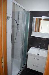 Pronájem bytu 1+kk v osobním vlastnictví 34 m², Praha 8 - Troja