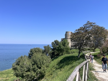 Pohled z Ortona náměstí - Prodej bytu 3+kk v osobním vlastnictví 144 m², Ortona