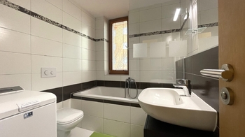 Prodej bytu 2+kk v osobním vlastnictví 46 m², Praha 10 - Strašnice