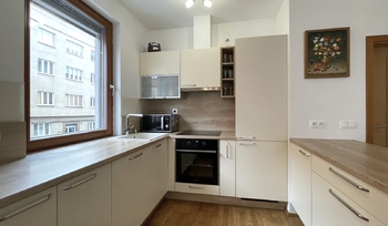 Prodej bytu 2+kk v osobním vlastnictví 46 m², Praha 10 - Strašnice