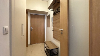 Prodej bytu 2+kk v osobním vlastnictví 46 m², Praha 10 - Strašnice