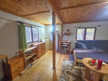 obývací pokoj - Prodej chaty / chalupy 50 m², Hradce