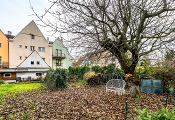 zahrada k bytu - Prodej bytu 1+1 v osobním vlastnictví 48 m², Přestanov