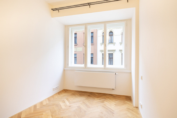 Pronájem bytu 2+kk v osobním vlastnictví 49 m², Praha 2 - Vinohrady