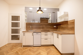 Pronájem bytu 2+kk v osobním vlastnictví 49 m², Praha 2 - Vinohrady