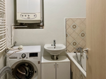 Pronájem bytu 2+1 v osobním vlastnictví 62 m², Chomutov