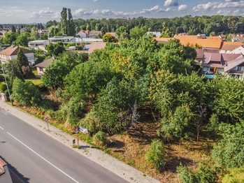 Prodej pozemku 2143 m², Praha 9 - Satalice