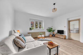 Prodej bytu 2+1 v osobním vlastnictví 94 m², Zbuzany