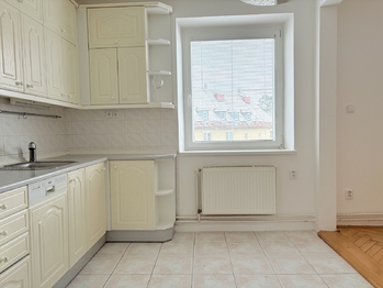 kuchyň - Pronájem bytu 4+kk v osobním vlastnictví 85 m², Šumperk