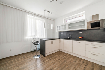 Prodej bytu 3+1 v osobním vlastnictví 83 m², Vysoká nad Labem