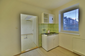 Pronájem komerčního prostoru 33 m², Kopřivnice