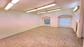 Pronájem skladovacích prostor 36 m², Praha 8 - Karlín