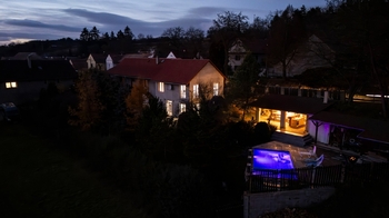 Noční pohled na dům - Prodej domu 162 m², Přestavlky