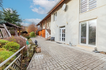 Pohled na dům - Prodej domu 162 m², Přestavlky