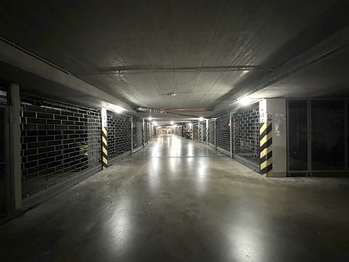 Pronájem garáže 18 m², Praha 5 - Košíře