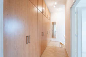 Prodej bytu 3+kk v osobním vlastnictví 66 m², Praha 5 - Radlice