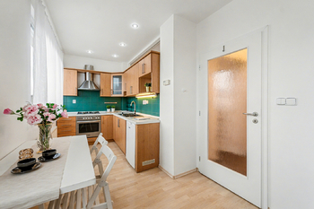 Prodej bytu 3+kk v osobním vlastnictví 66 m², Praha 5 - Radlice