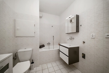 Pronájem bytu 1+kk v osobním vlastnictví 38 m², Brno