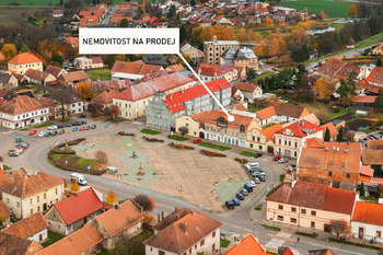 Prodej obchodních prostor 957 m², Dašice