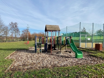 Dětská hřiště - Pronájem domu 103 m², Mukařov