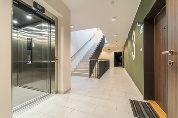 Prodej bytu 3+kk v osobním vlastnictví 76 m², Praha 10 - Štěrboholy