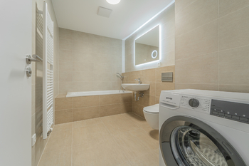 Pronájem bytu 1+kk v osobním vlastnictví 39 m², Praha 3 - Žižkov