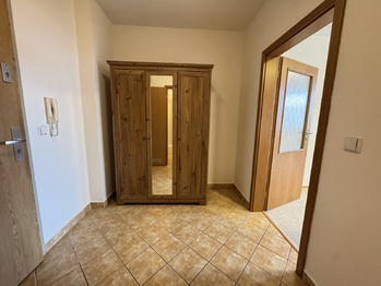 Pronájem bytu 1+kk v osobním vlastnictví 33 m², Praha 7 - Holešovice