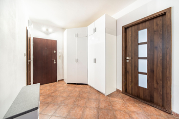 Prodej bytu 2+1 v osobním vlastnictví 62 m², Chodov