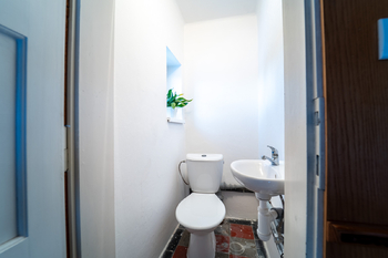 toaleta, III. NP - Prodej domu 180 m², Kolín