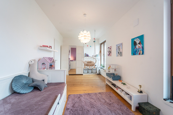 Prodej bytu 3+kk v osobním vlastnictví 84 m², Praha 10 - Královice