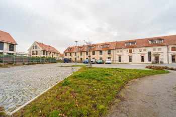 Prodej bytu 3+kk v osobním vlastnictví 84 m², Praha 10 - Královice