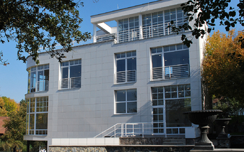 Prodej exkluzivní neofunkcionalistické vily Praha 20 min - Prodej domu 323 m², Praha 6 - Vokovice