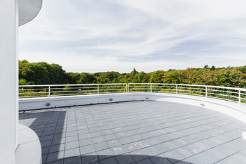 Prodej exkluzivní neofunkcionalistické vily Praha 20 min - Prodej domu 323 m², Praha 6 - Vokovice