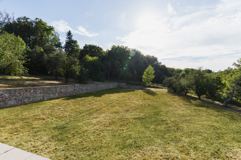 Prodej exkluzivní neofunkcionalistické vily Praha 20 min - Prodej domu 323 m², Praha 6 - Vokovice