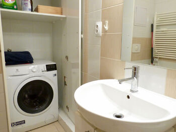 Pronájem bytu 2+kk v osobním vlastnictví 55 m², Jesenice